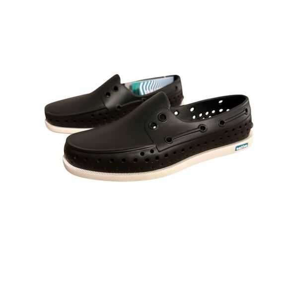 Brand New Native Shoes Howard in Jiffy Black Slip On Youth - Picture 3 of 11